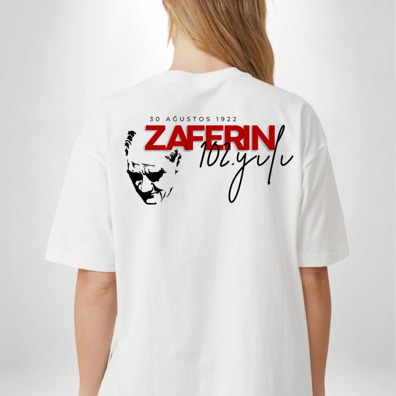 30 Ağustos   Baskılı T-shirt - Beyaz -