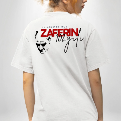 30 Ağustos   Baskılı T-shirt - Beyaz -