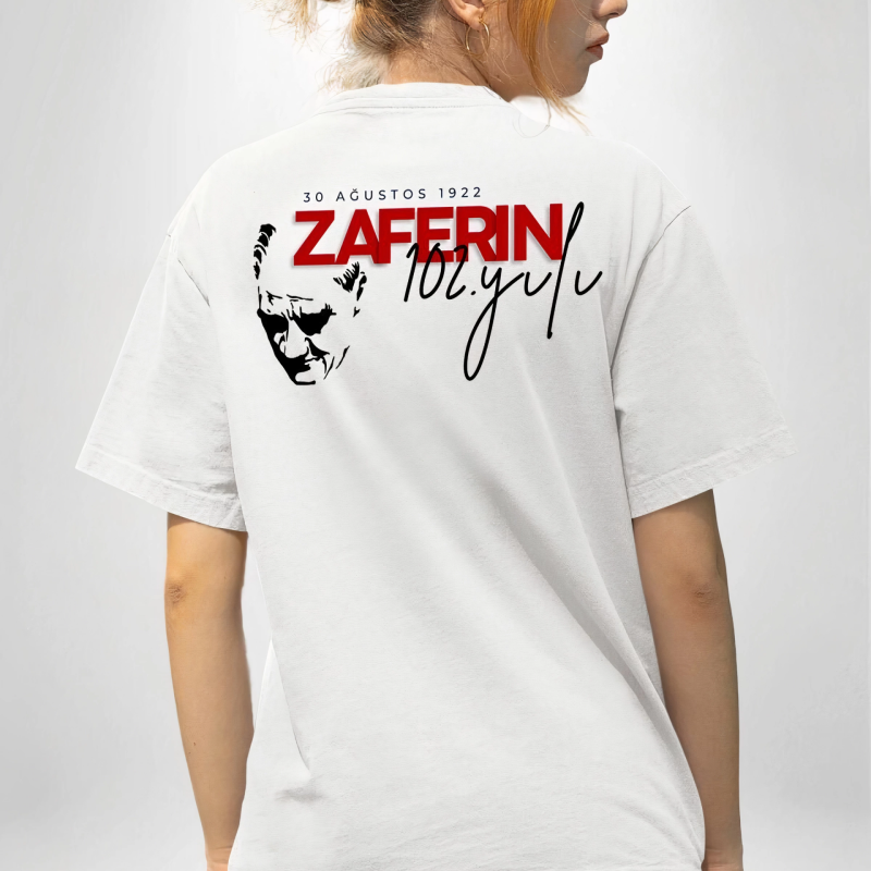 30 Ağustos   Baskılı T-shirt - Beyaz -