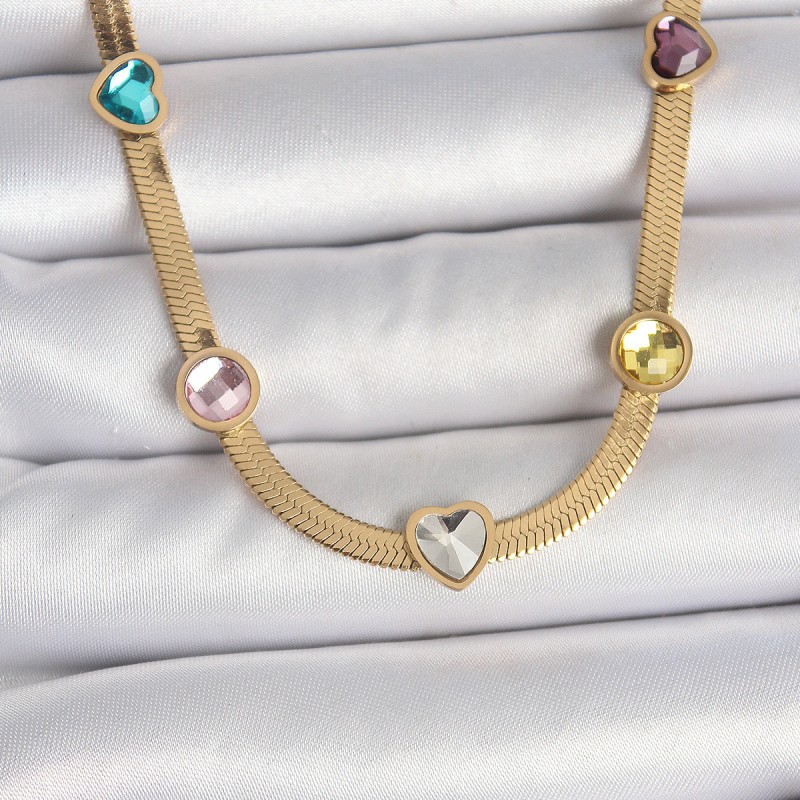 316L Çelik Gold Renk İtalyan Zincir Renkli Zirkon Taşlı Kalp Figür Kadın Kolye