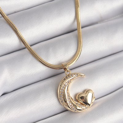 316L Çelik Gold Renk İtalyan Zincir Zirkon Taşlı Halil Figür Kalp Detay Kadın Kolye