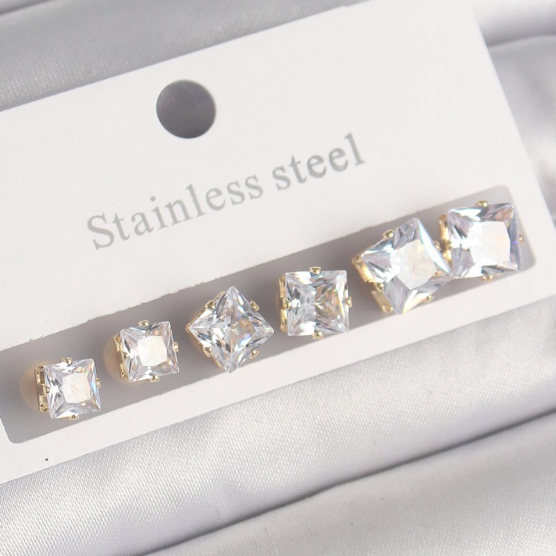 316L Çelik Gold Renk Kare Zirkon Taş Model Kadın Küpe Seti