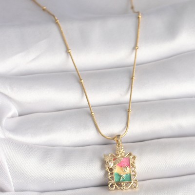 316L Çelik Gold Renk Renkli Zirkon Taşlı Kelebek İşlemeli Portre Model Kadın Kolye