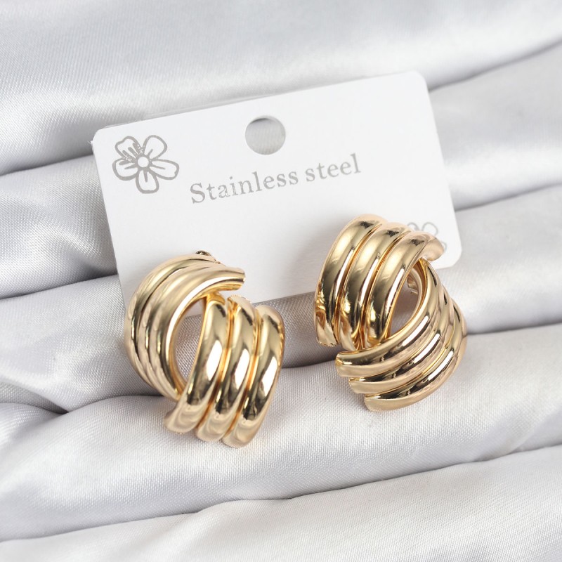 316L Çelik Gold Renk Vintage Kadın Küpe