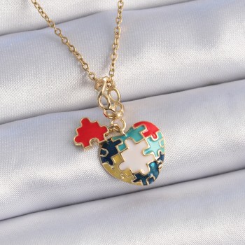 316L Çelik Gold Renk Yapboz Motif Kalp Figür Charm Model Kadın Kolye