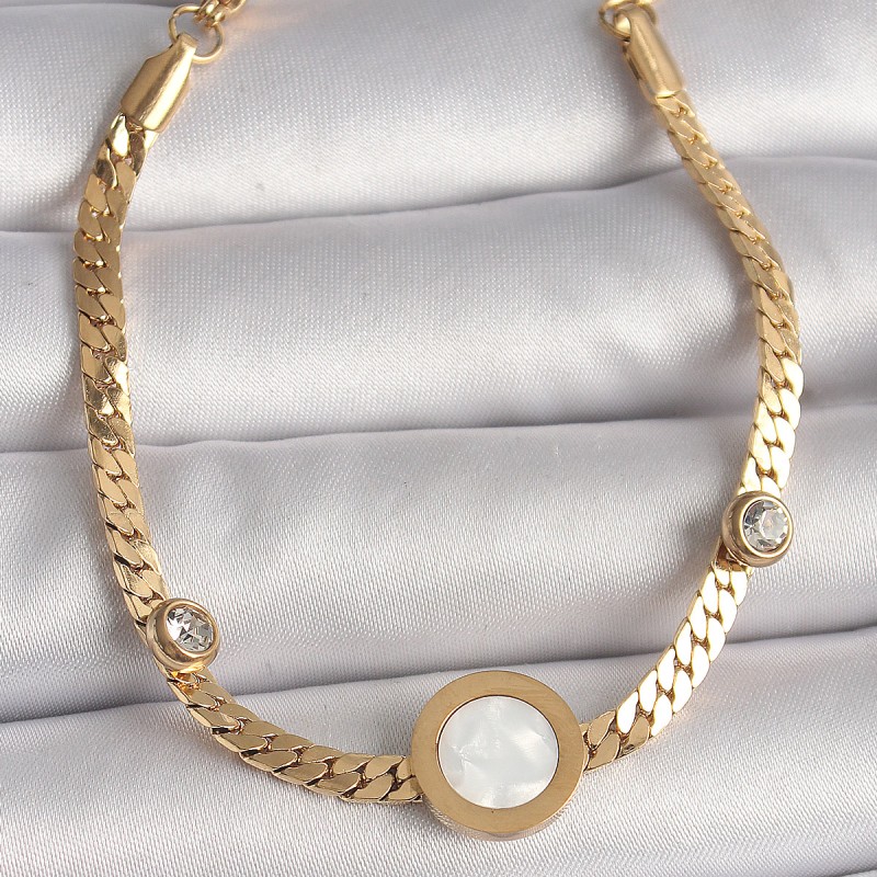 316L Çelik Gold Renk Yassı Zincir Model Zirkon Taş Detaylı Beyaz Mineli Madalyon Kadın Bileklik