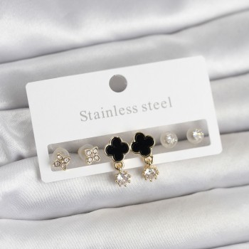 316L Çelik Gold Renk Yonca Detaylı Kadın Küpe Seti