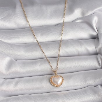 316L Çelik Gold Renk Zincir 3D İnci Kalp Model Kadın Kolye