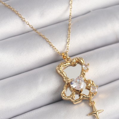 316L Çelik Gold Renk Zincir Ayna Ayıcık Model Zirkon Taşlı Kalp Kadın Kolye