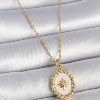 316L Çelik Gold Renk Zincir Beyaz Mineli Kutup Yıldız İşlemeli Madalyon Model Kadın Kolye