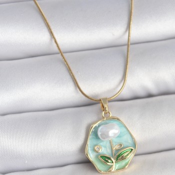 316L Çelik Gold Renk Zincir Mavi Çiçek İşlemeli İnci Portre Model Kadın Kolye