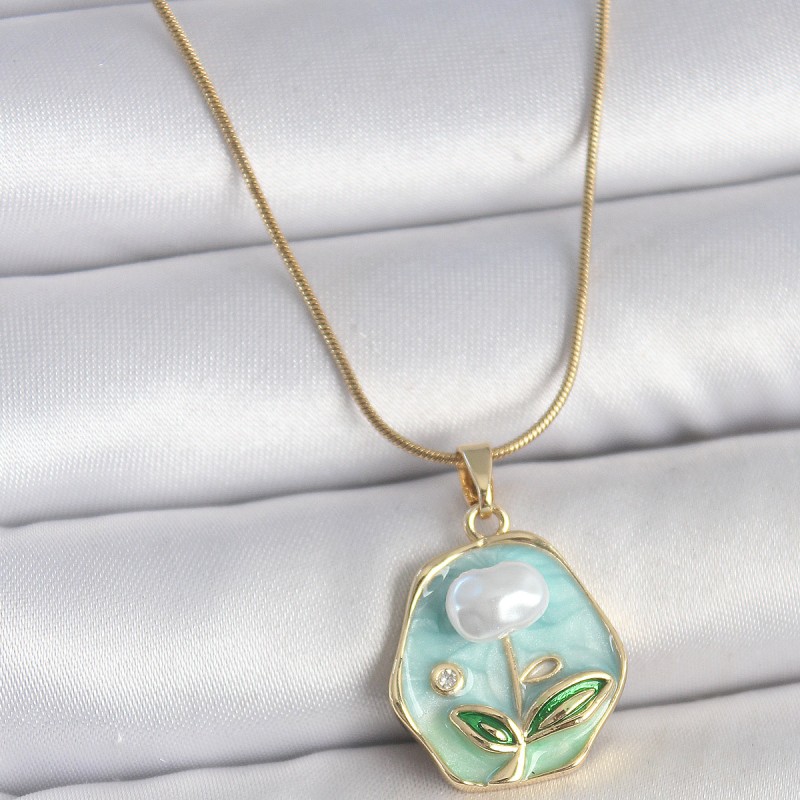 316L Çelik Gold Renk Zincir Mavi Çiçek İşlemeli İnci Portre Model Kadın Kolye