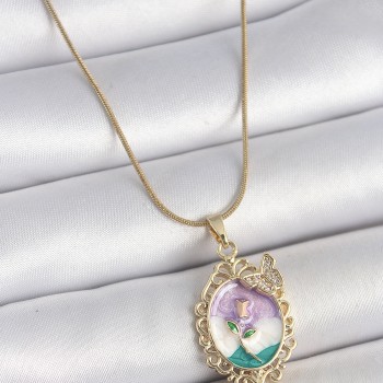 316L Çelik Gold Renk Zincir Mix Mineli Çiçek İşlemeli Zirkon Taş Detaylı Portre Model Kadın Kolye