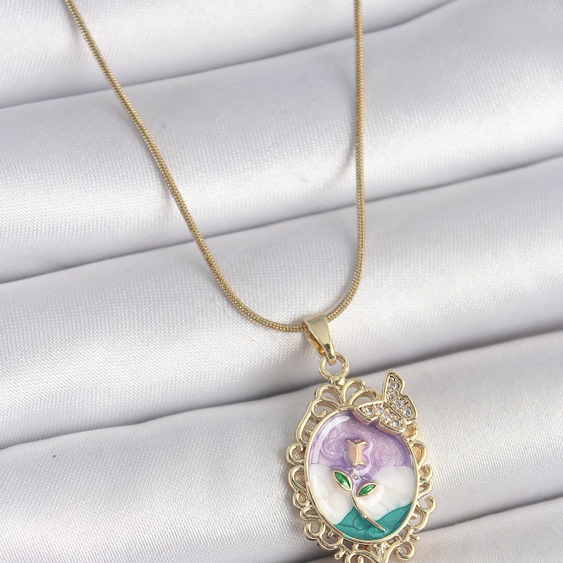 316L Çelik Gold Renk Zincir Mix Mineli Çiçek İşlemeli Zirkon Taş Detaylı Portre Model Kadın Kolye