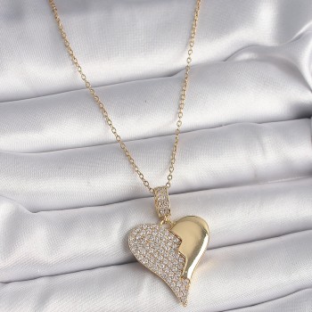 316L Çelik Gold Renk Zincir Zirkon Taşlı Kırık Kalp Model Kadın Kolye