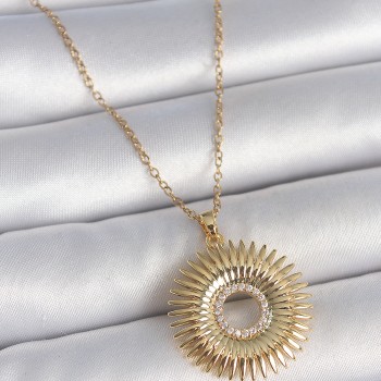 316L Çelik Gold Renk Zincir Zirkon Taşlı Nova Yıldız Model Kadın Kolye