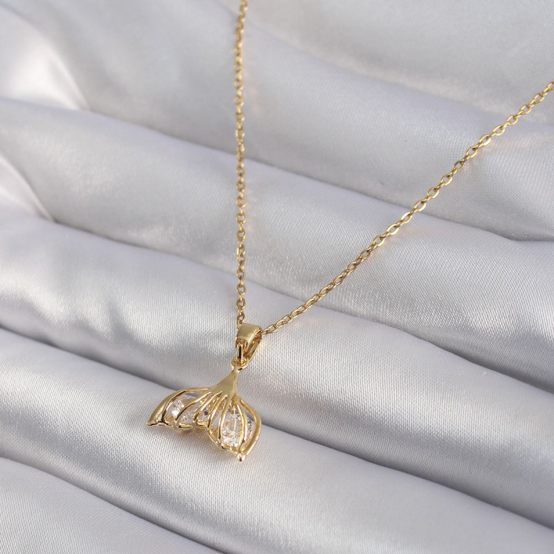 316L Çelik Gold Renk Zirkon Taşlı Balık Kuyruğu Model Kadın Kolye