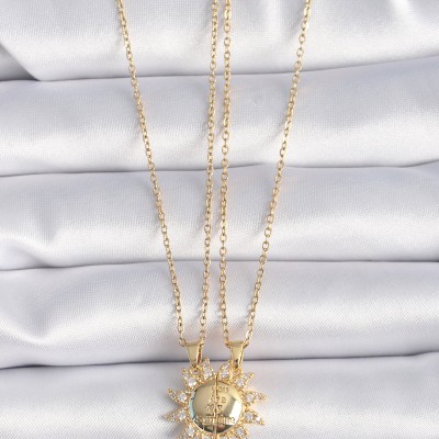 316L Çelik Gold Renk Zirkon Taşlı Güneş Model İşleme Yazı Detay Arkadaş Kolyesi