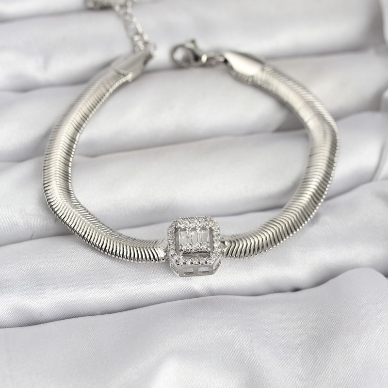 316L Çelik Gümüş Renk Baget Zirkon Taşlı Yılan Zincirli Kadın Bileklik