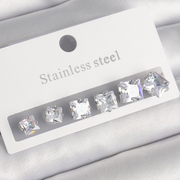 316L Çelik Gümüş Renk Kare Zirkon Taşlı Kadın Küpe Seti