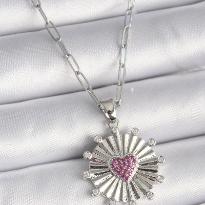 316L Çelik Gümüş Renk Pembe Zirkon Taşlı Kalp İşleme Madalyon Model Kadın Kolye