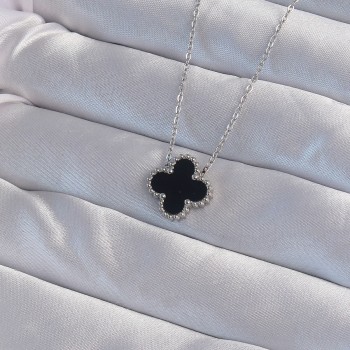 316L Çelik Gümüş Renk Siyah Mineli Yonca Kolye