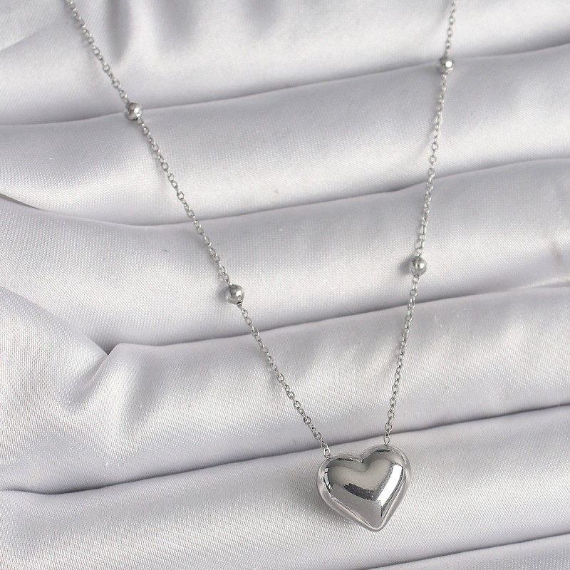 316L Çelik Gümüş Renk Topçuk Detay Zincir Kalp Model Kadın Kolye