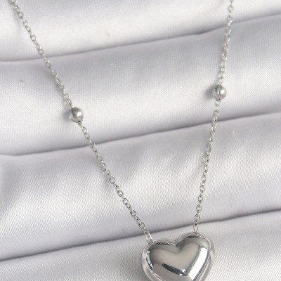 316L Çelik Gümüş Renk Topçuk Detay Zincir Kalp Model Kadın Kolye