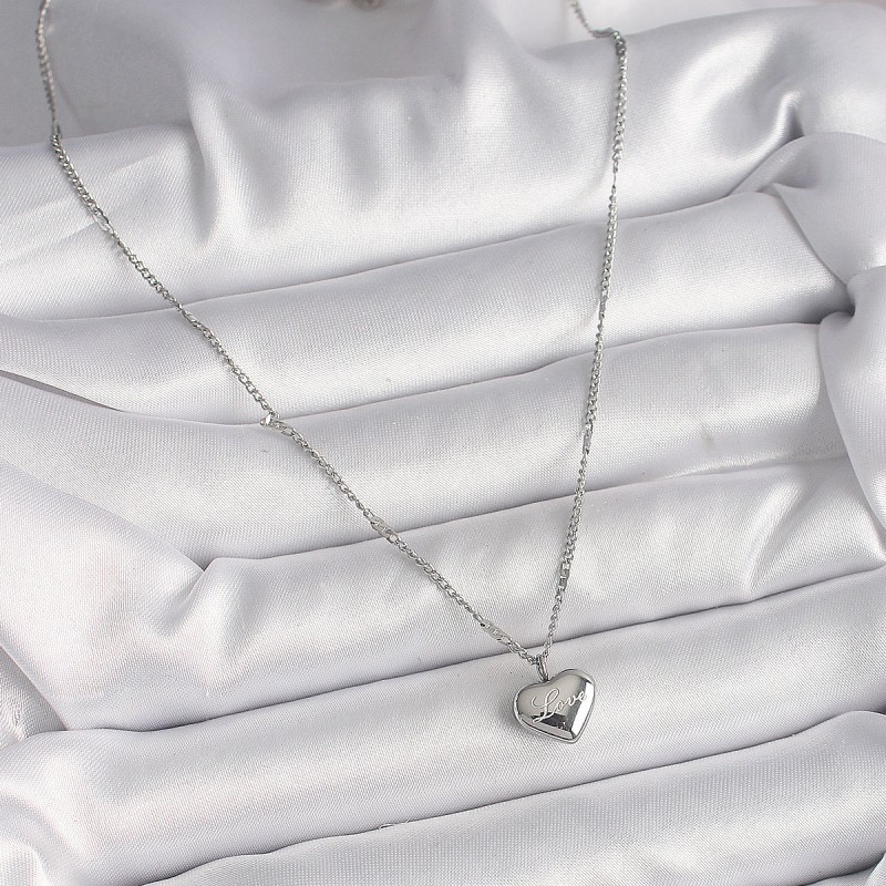 316L Çelik Gümüş Renk Zincir Love İşleme Kalp Figür Kadın Kolye