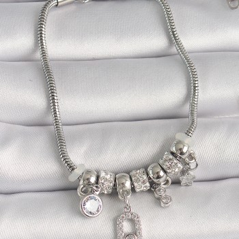 316L Çelik Gümüş Renk Zincir Sallantı Zirkon Taşlı Messika Figür Yıldız Detay Kadın Bileklik