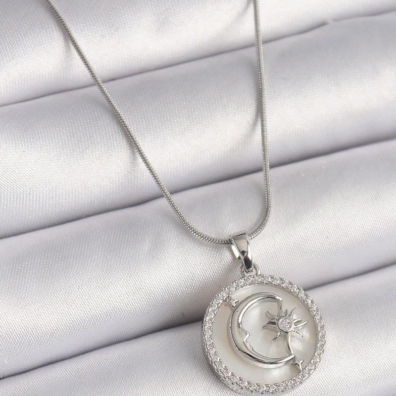 316L Çelik Gümüş Renk Zincir Zirkon Taş Detaylı Beyaz Sedefli Ay Yıldız İşleme Kadın Kolye