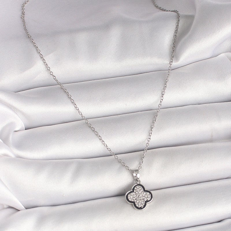 316L Çelik Gümüş Renk Zincir Zirkon Taşlı Yonca Model Kadın Kolye