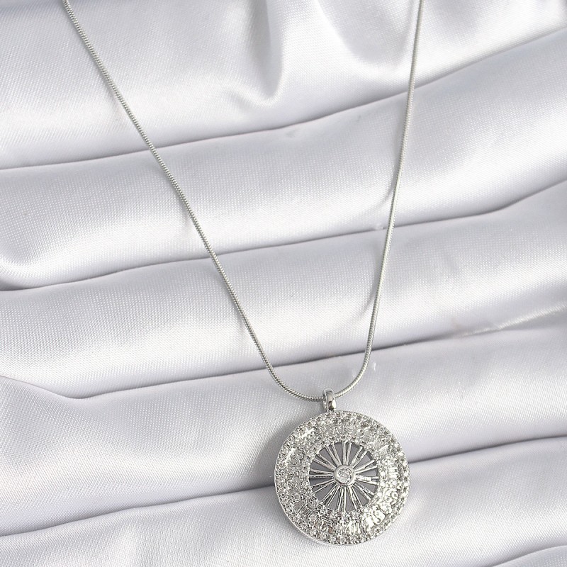 316L Çelik Gümüş Renk Zirkon Taşlı 12 Burç Madalyon Model Kadın Kolye