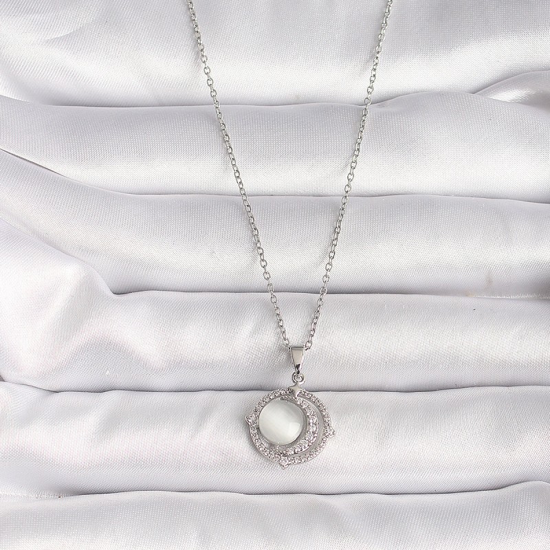 316L Çelik Gümüş Renk Zirkon Taşlı Beyaz Sedefli Hilal Model Kadın Kolye