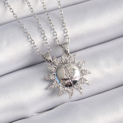 316L Çelik Gümüş Renk Zirkon Taşlı Güneş Model İşleme Yazı Detay Arkadaşlık Kolyesi