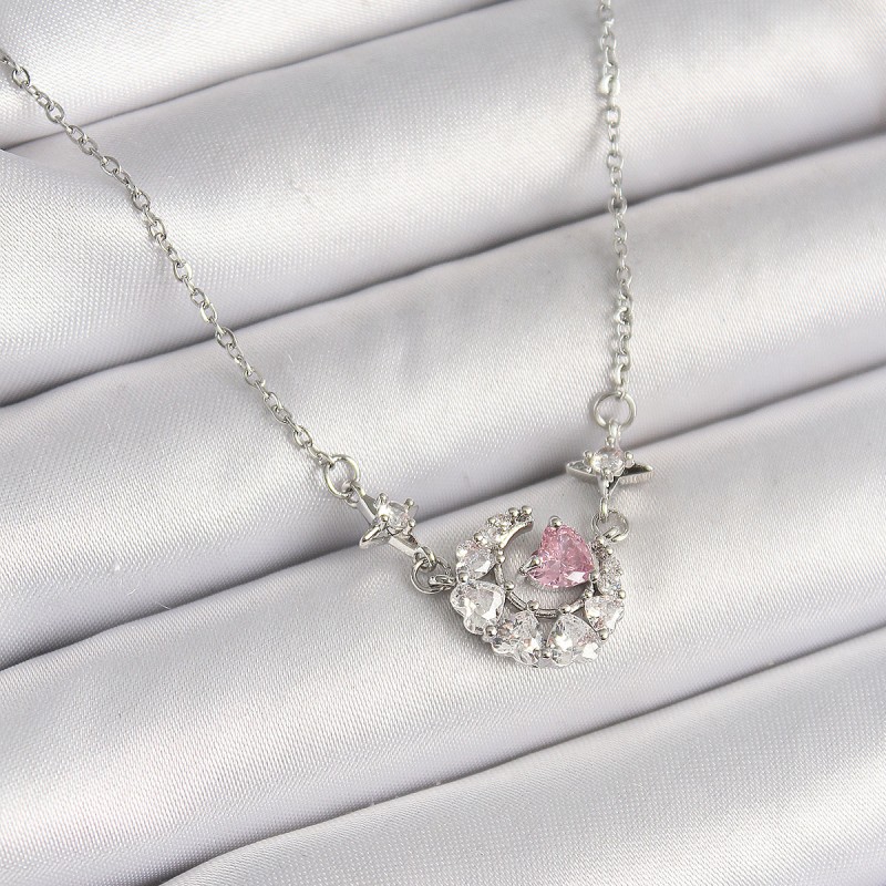 316L Çelik Gümüş Renk Zirkon Taşlı Hilal Pembe Kalp Model Kadın Kolye