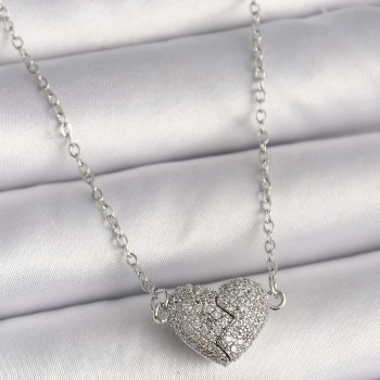316L Çelik Gümüş Renk Zirkon Taşlı Mıknatıslı Kalp Model Kadın Kolye