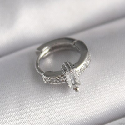 316L Çelik Gümüş Renk Zirkon Taşlı Tragus Piercing