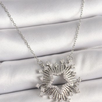 316L Çelik Gümüş Renk Zirkon Taşlı Yıldız Model Kadın Kolye