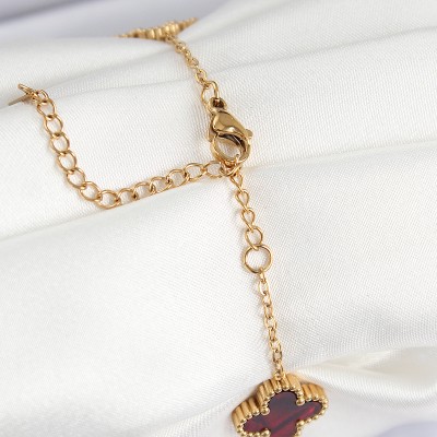 316L Çelik Sedefli Kırmızı Gold Renk Yonca Kadın Bileklik