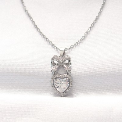 316L Çelik Silver Renk Zirkon Taşlı Kalpli Fiyonk Kolye