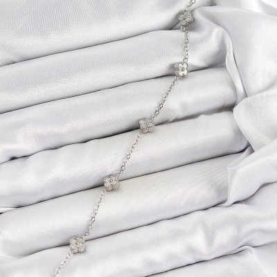 316L Çelik Yonca Model Gümüş Renk Kadın Bileklik