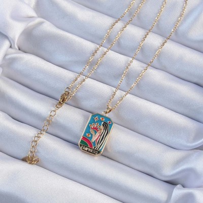 316L Çelik Zincir Altın Renk Taç ve Kız Figürlü Renkli Mineli Tarot Kolye