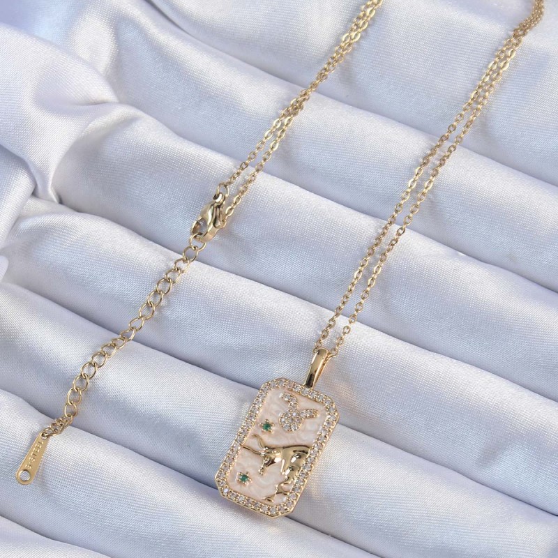 316L Çelik Zincir Altın Renk Zirkon Taşlı Boğa Figürlü Tarot Kolye