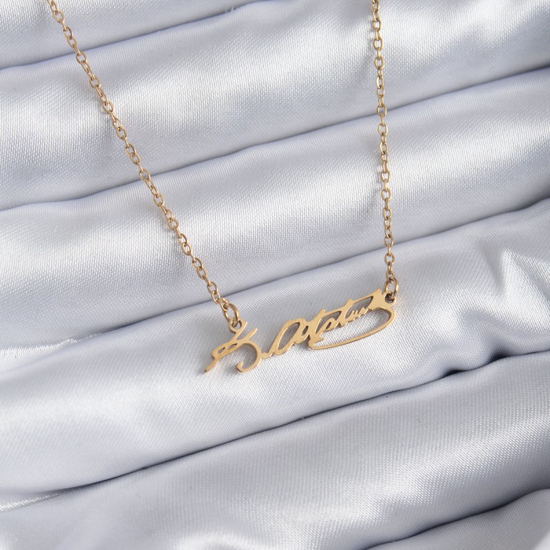 316L Çelik Zincir Gold Renk Atatürk İmzası Model Kadın Kolye