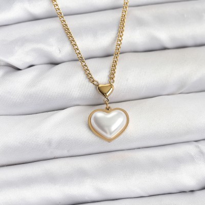 316L Çelik Zincir Gold Renk Bombeli Kalp Model Kadın Kolye