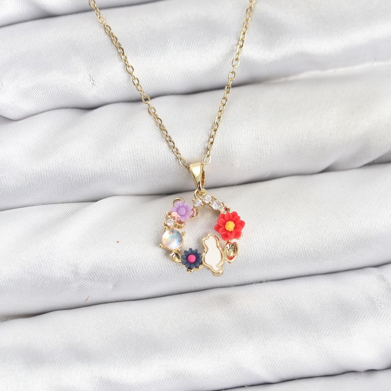 316L Çelik Zincir Gold Renk Çiçekli Kedili Model Kadın Kolye