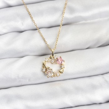 316L Çelik Zincir Gold Renk Pembe Taş Detaylı Çelenk Model Kadın Kolye