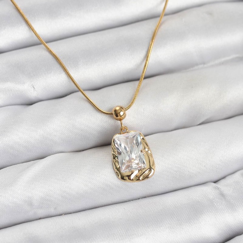 316L Çelik Zincir Gold Renk Zirkon Taşlı Kadın Kolye