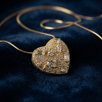 316L Çelik Zincir Gold Renk Zirkon Taşlı Kalp Model Kadın Kolye